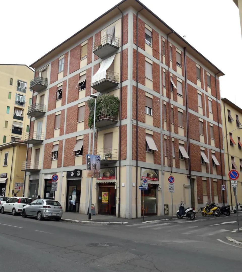 Отель Santo Spirito 2 - By Nadia Ареццо
